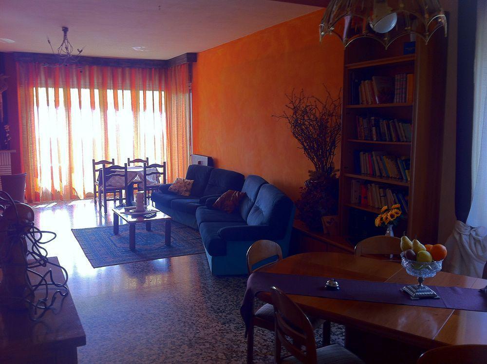 Guest House Villa De Ros Salo Luaran gambar